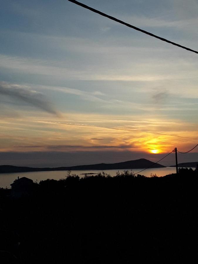 Golden Navarino'S Sunset Pylos Esterno foto