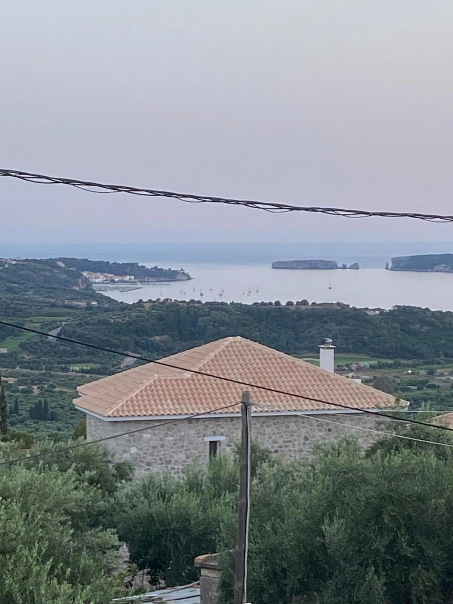 Golden Navarino'S Sunset Pylos Esterno foto