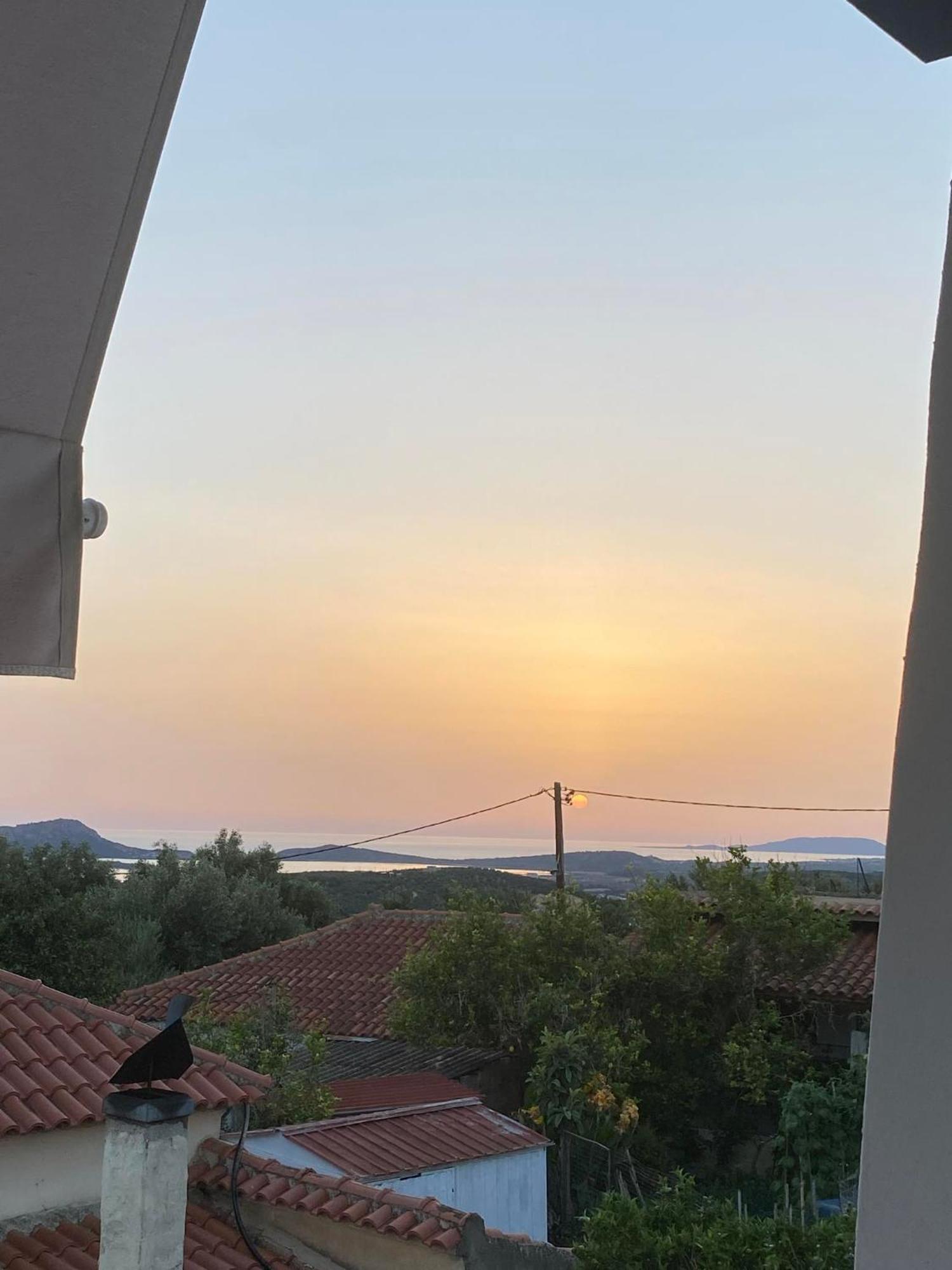 Golden Navarino'S Sunset Pylos Esterno foto